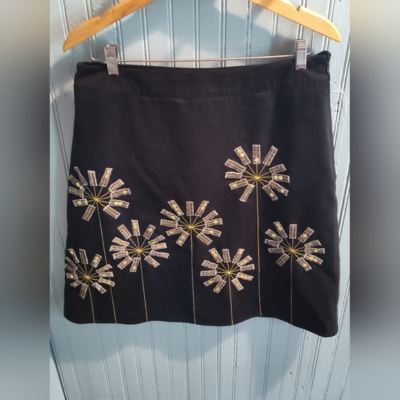 Boden Black A-Line Midi Skirt With Ribbon Sequin Flower Detail | Cotton | 12R - Picture 1 of 8